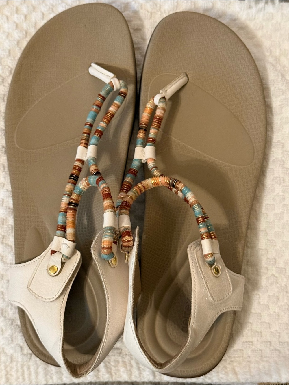 Aetrex Bailey Beaded T-Strap Tan Women’s Sandals Size 10